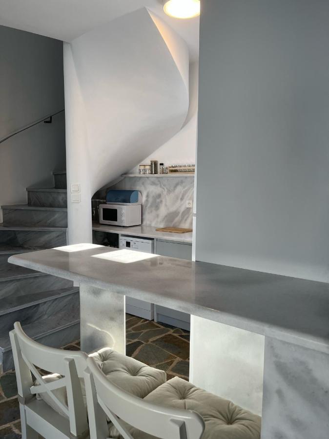 Sea Views - Marble Palace - 2 Floors Tínos Esterno foto